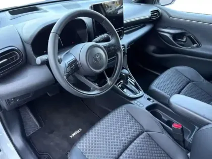 Photo 14 Toyota Yaris  130h Collection 5p MY25