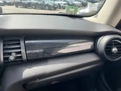 Photo 11 Mini Mini Gén. III (F56) Ph2 Heddon Street 3