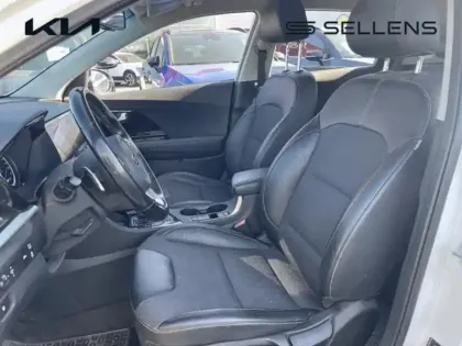 Photo 10 Kia Niro  1.6 GDi 105ch ISG + électrique 43.5ch Active DCT6