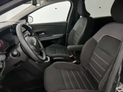 Photo 13 Dacia Jogger Gén. I (RJI) Ph2 Extreme 5