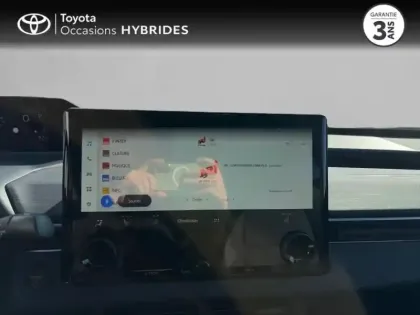 Photo 14 Toyota C-HR + 224ch 77kWh Design Grande Autonomie