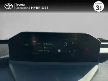 Photo 13 Toyota C-HR + 224ch 77kWh Design Grande Autonomie