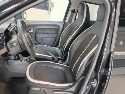 Photo 10 Renault Twingo  1.0 SCe 65ch Urban Night