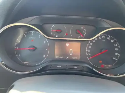 Photo 13 Opel Crossland Gén. I Ph1 Elegance 5