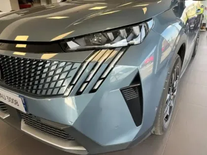 Photo 6 Peugeot 3008 Gén. III Ph1 GT 5