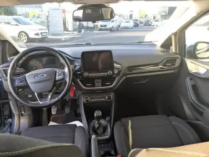 Photo 13 Ford Fiesta Gén. V Ph2 Titanium Business 5