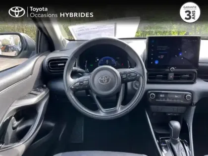 Photo 7 Toyota Yaris  116h Design 5p MC24