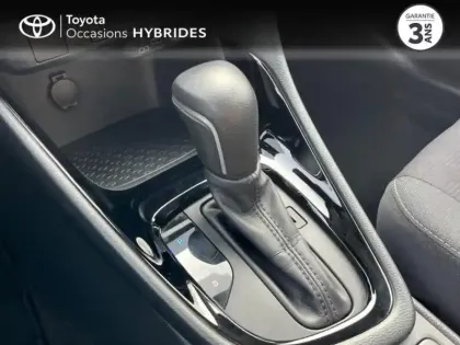 Photo 11 Toyota Yaris  116h Design 5p MC24