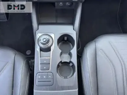 Photo 10 Ford Kuga Gén. III Ph1 Vignale 5