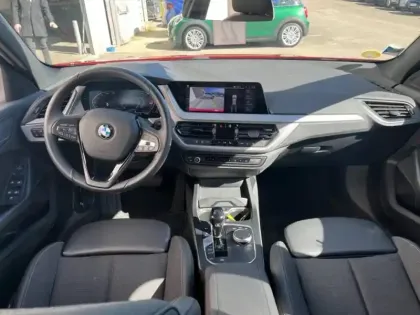 Photo 5 BMW Serie 1 Gén. III (F40) Ph1 Business Design 5