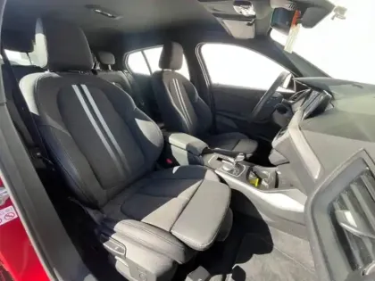 Photo 11 BMW Serie 1 Gén. III (F40) Ph1 Business Design 5