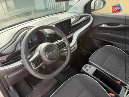 Photo 14 Fiat 500  e 95ch Action Plus