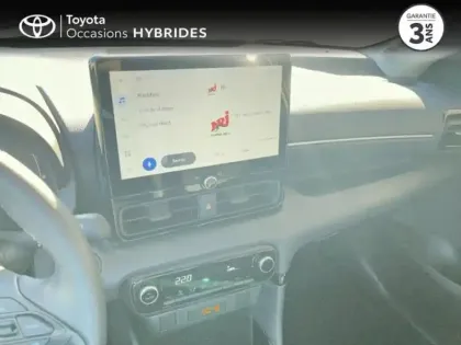 Photo 14 Toyota Yaris  116h Design 5p MY22