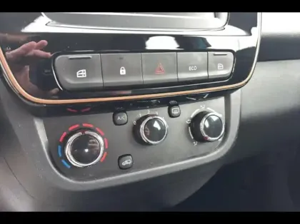 Photo 12 Dacia Spring Gén. I (BBG) Ph2 Extreme 5