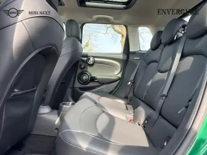 Photo 12 Mini Mini  5 Portes Cooper 136ch Edition Premium Plus BVA7