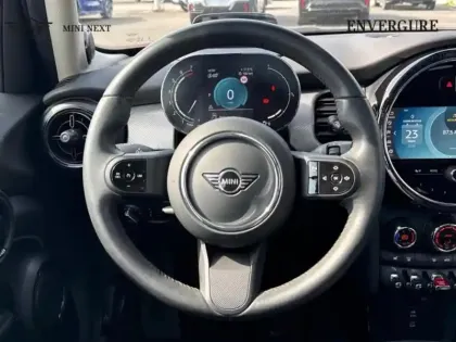 Photo 5 Mini Mini  5 Portes Cooper 136ch Edition Premium Plus BVA7