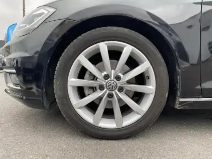 Photo 9 Volkswagen Golf  1.5 TSI EVO 150ch Carat DSG7 5p