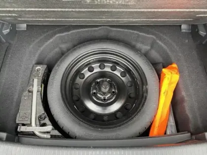 Photo 12 Volkswagen Golf  1.5 TSI EVO 150ch Carat DSG7 5p