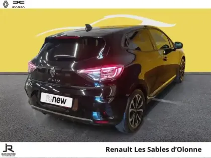 Photo 11 Renault Clio  1.6 E-Tech 145ch full hybrid Techno - 24