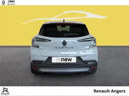 Photo 11 Renault Captur  1.8 E-Tech full hybrid 160ch esprit Alpine - 25