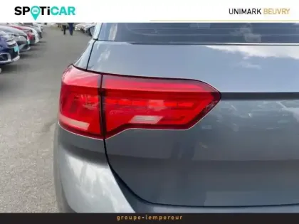 Photo 6 Volkswagen T-roc Gén. I Ph1 Lounge 5