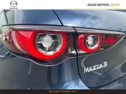 Photo 6 Mazda Mazda3 Gén. IV Ph1 Homura 5