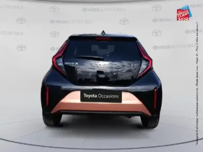 Photo 6 Toyota Aygo  X 116h Graphic