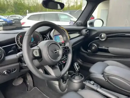 Photo 14 Mini Mini Gén. III (F56) Ph3 Edition Premium Plus 3