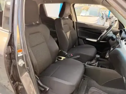 Photo 6 Suzuki Swift  1.0 Boosterjet 111ch Pack Auto