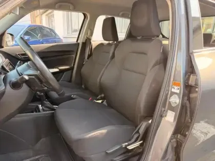 Photo 10 Suzuki Swift  1.0 Boosterjet 111ch Pack Auto