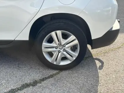 Photo 7 Peugeot 2008  1.2 PureTech 82ch Style