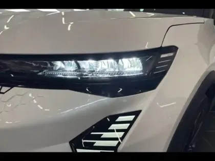 Photo 13 Renault Scenic  E-Tech Electric 220ch Techno option esprit Alpine grande autonomie -25