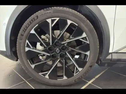 Photo 12 Renault Scenic  E-Tech Electric 220ch Techno option esprit Alpine grande autonomie -25