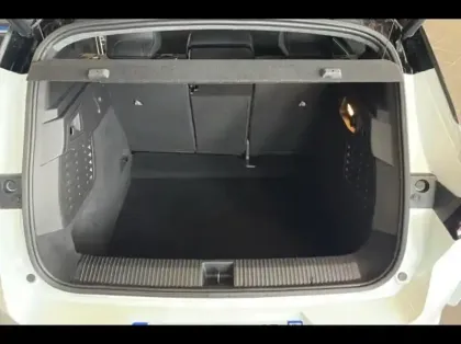 Photo 11 Renault Scenic  E-Tech Electric 220ch Techno option esprit Alpine grande autonomie -25