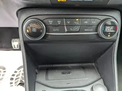 Photo 13 Ford Fiesta  1.0 EcoBoost 125ch mHEV ST-Line X 5p