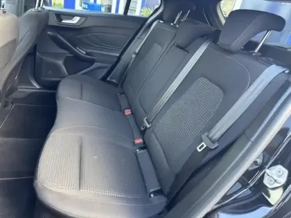 Photo 10 Ford Focus Gén. IV Ph2 ST-Line X 5