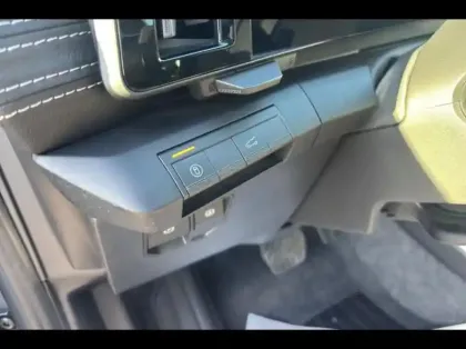 Photo 13 Renault Scenic Gén. V (HCB) Ph1 Techno opt Iconic 5