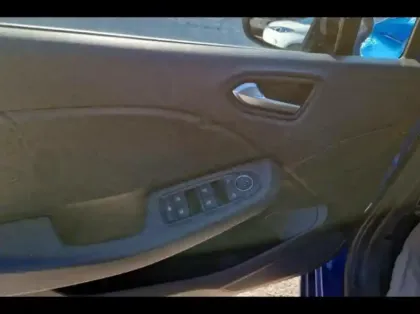 Photo 13 Renault Clio  1.0 TCe 100ch Evolution GPL