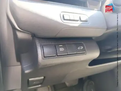 Photo 14 Toyota C-HR + 224ch 77kWh Design Grande Autonomie