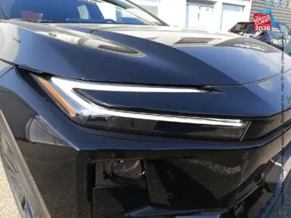 Photo 27 Toyota C-HR + 224ch 77kWh Design Grande Autonomie