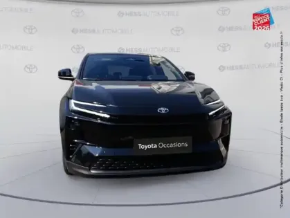 Photo 16 Toyota C-HR + 224ch 77kWh Design Grande Autonomie