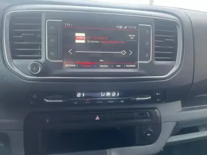 Photo 13 Citroën Jumpy Gén. III Ph1 NG Driver 1