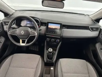 Photo 46 Renault Clio  Blue dCi 100 ch GSR2