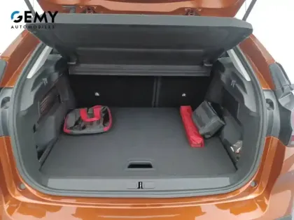 Photo 5 Citroën C4 e- 136 ch Automatique