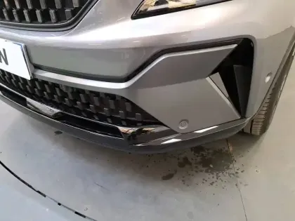 Photo 9 Renault Austral  E-Tech full hybrid 200 GSR2