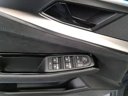 Photo 120 Renault Austral  E-Tech full hybrid 200 GSR2