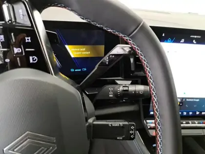 Photo 32 Renault Austral  E-Tech full hybrid 200 GSR2