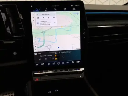 Photo 38 Renault Austral  E-Tech full hybrid 200 GSR2