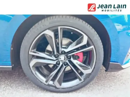 Photo 8 Skoda Fabia  1.5 TSI 177 ch EVO 2 DSG7