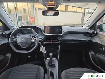 Photo 11 Peugeot 208  PureTech 75 S&S BVM5